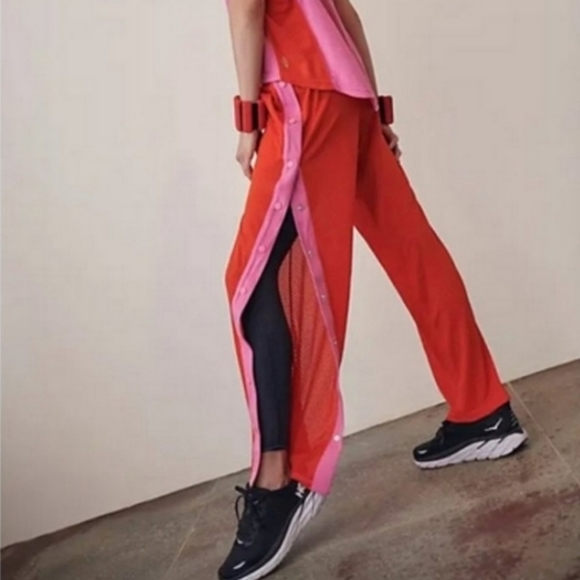 Free People Pants - FREE PEOPLE "NOTHIN BUT NET" SIDE SNAP WARM UP PANTS SIZE M